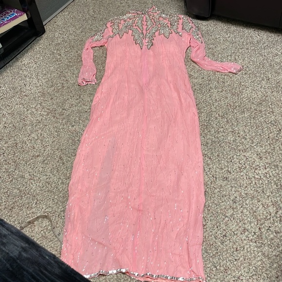 Vintage 100% silk beaded/sequinned gown - Picture 11 of 11